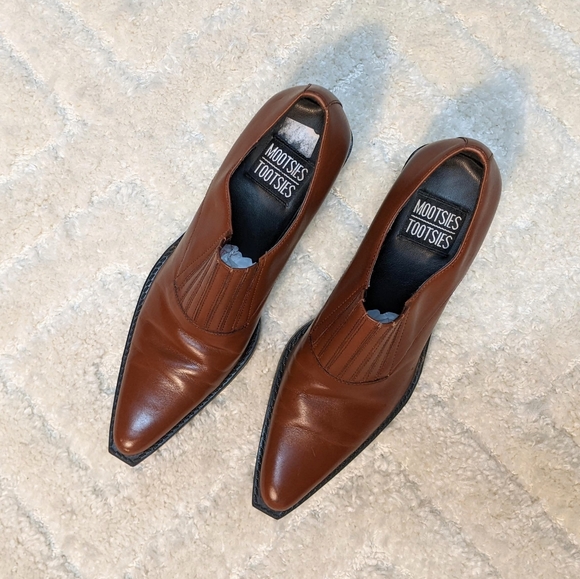 Mootsie a Tootsies Ridge Brown Leather Block Heel Loafer Shoes, 7.5 - Picture 7 of 8